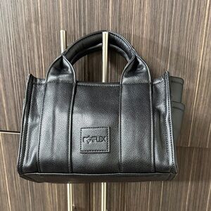 Popflex Vegan Leather Baby Sloane Tote - Black